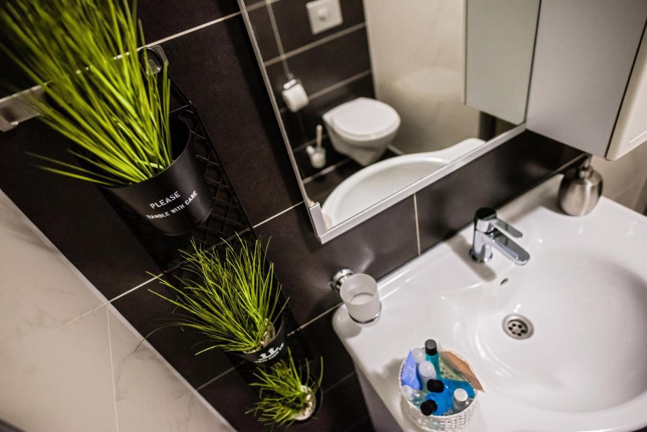Petrovče Rooms Verde מראה חיצוני תמונה